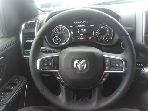 Used 2025 RAM 1500 Laramie AWD/4WD image 6