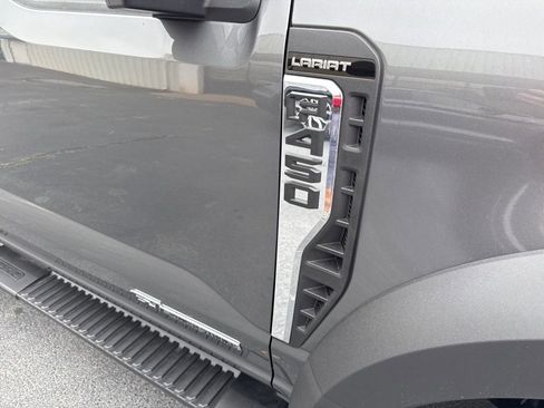 New 2026 Ford F450 Lariat image 7