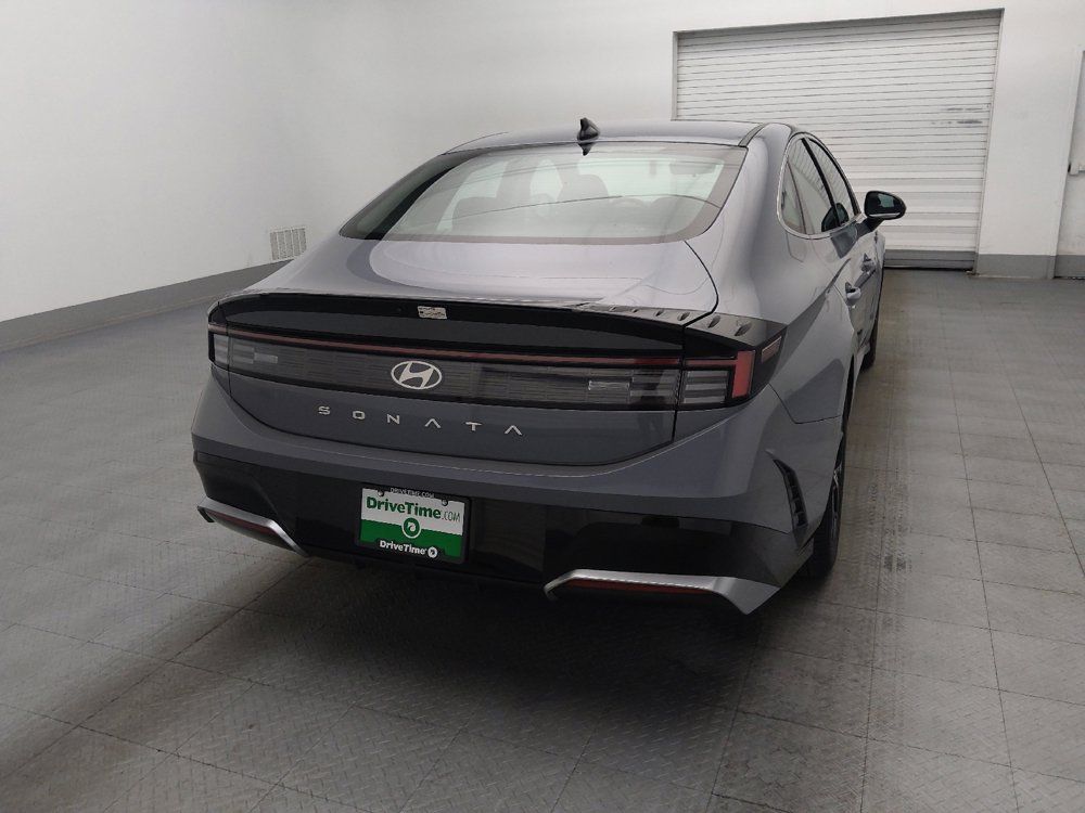 Used 2025 Hyundai Sonata SEL FWD image 7
