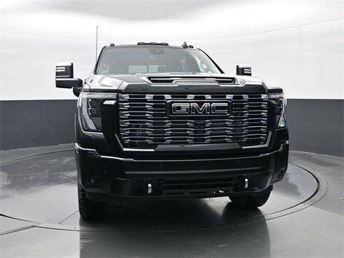 New 2026 GMC Sierra 3500 Denali Ultimate image 2