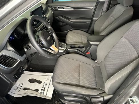 Used 2023 Kia Seltos LX AWD/4WD image 20