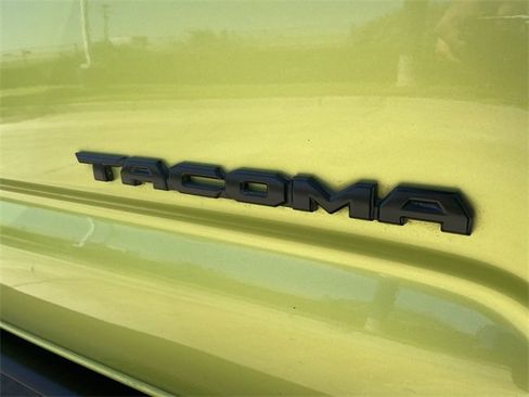 Used 2023 Toyota Tacoma TRD Off-Road image 30
