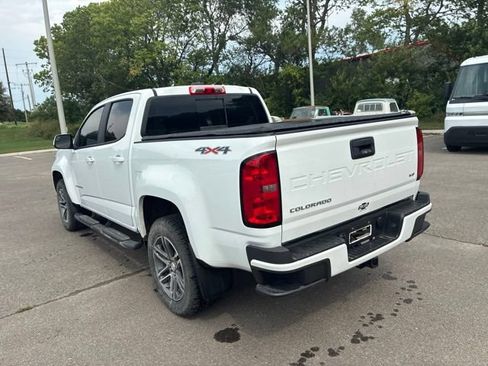 Used 2021 Chevrolet Colorado LT w/ LT Convenience Package AWD/4WD image 11