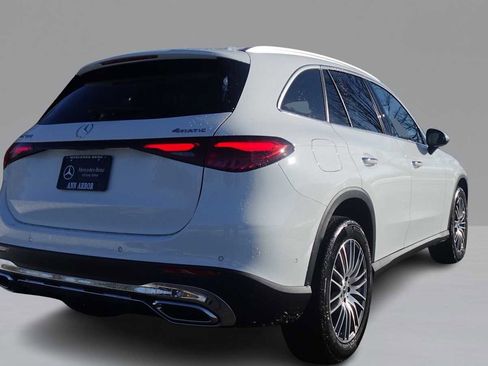 Used 2026 Mercedes-Benz GLC 300 GLC 300 image 5