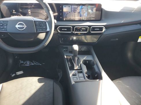 New 2026 Nissan Sentra SR w/ SR Premium Package image 7