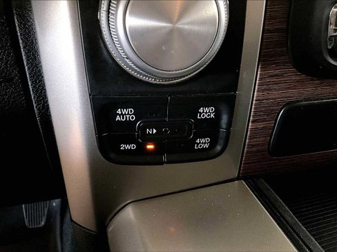 Used 2018 RAM 1500 Laramie w/ Convenience Group image 31