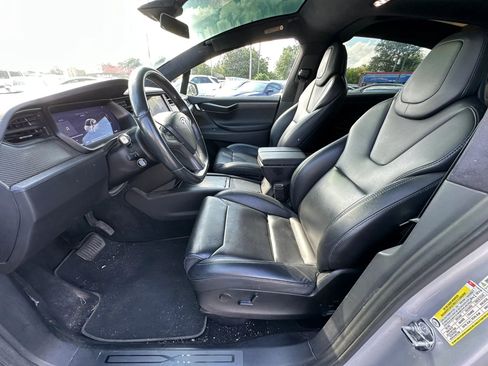 Used 2018 Tesla Model X 100D AWD/4WD image 18