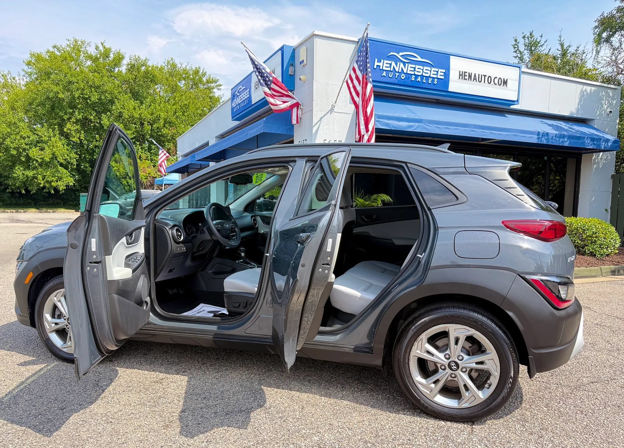 Used 2023 Hyundai Kona SEL AWD/4WD image 6