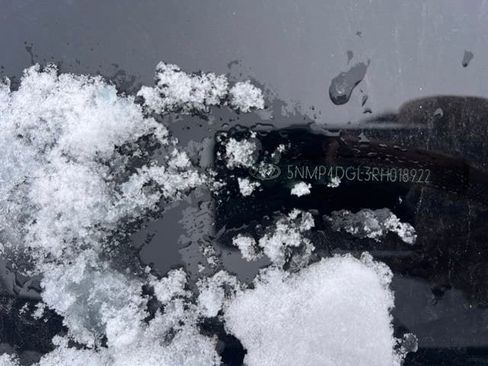 Used 2024 Hyundai Santa Fe Limited image 5