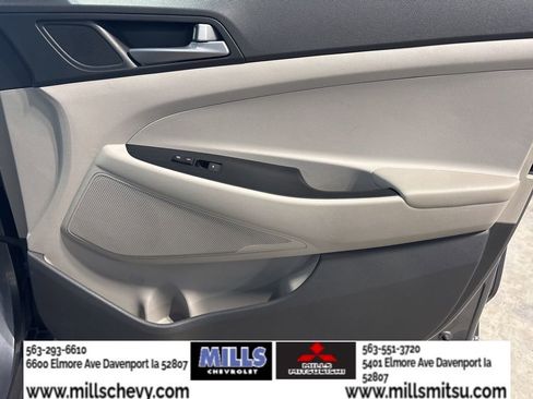 Used 2017 Hyundai Tucson SE image 17