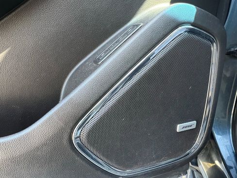 Used 2019 Chevrolet Tahoe LT image 13