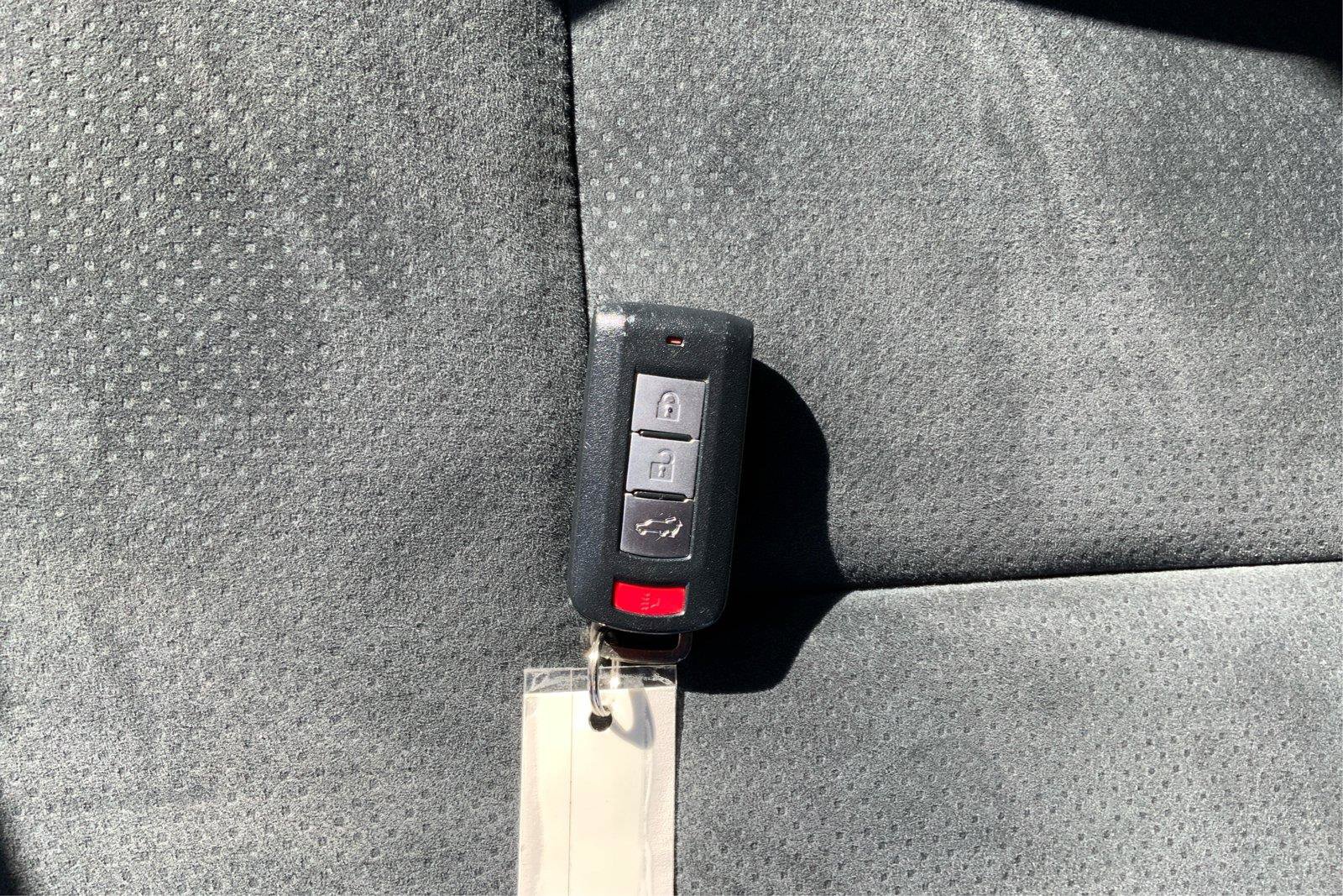 Used 2024 Mitsubishi Eclipse Cross SE AWD/4WD image 35