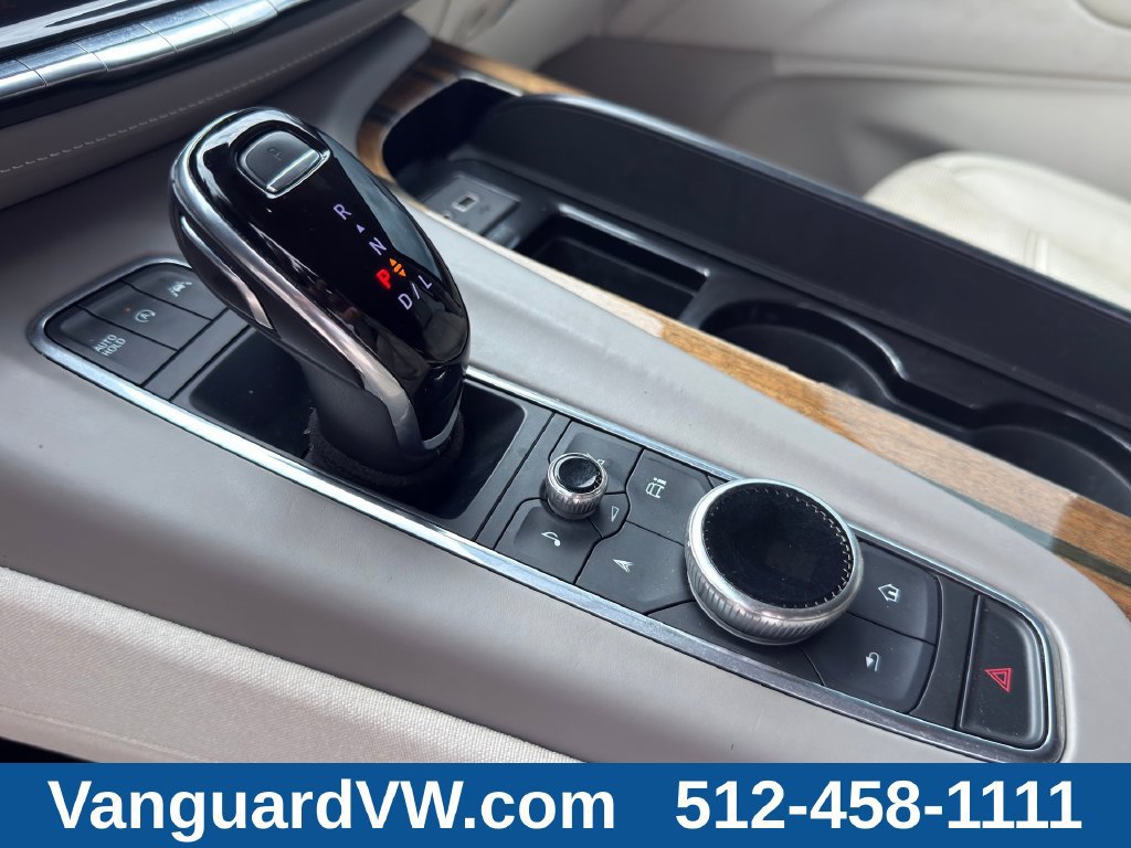 Used 2022 Cadillac Escalade Sport Platinum w/ Heavy-Duty Trailer Package AWD/4WD image 15