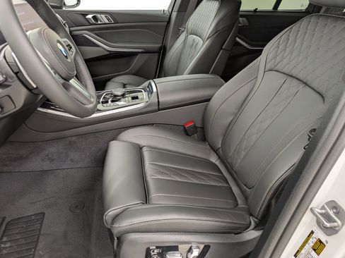 New 2026 BMW X5 xDrive40i w/ M Sport Package image 5