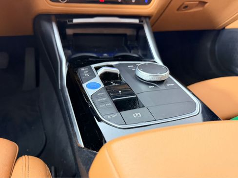 Used 2023 BMW i4 eDrive35 RWD image 13