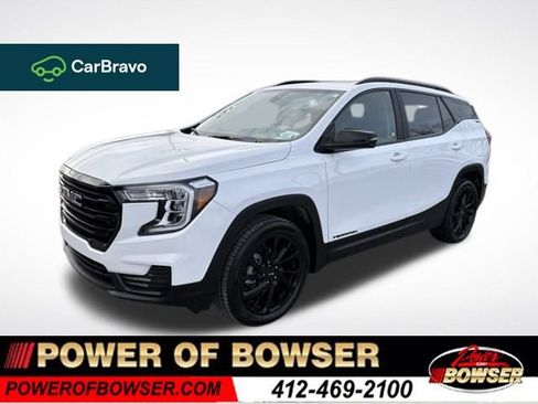 Used 2023 GMC Terrain SLE w/ Driver Convenience Package image 1