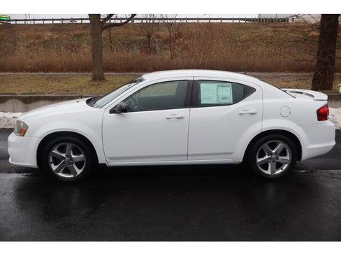 Used 2014 Dodge Avenger SE w/ Rallye Appearance Group image 3
