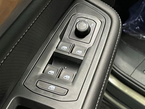 New 2026 Volkswagen Atlas SE image 18