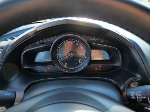 Used 2018 MAZDA MAZDA3 Grand Touring w/ Premium Equipment Package image 21