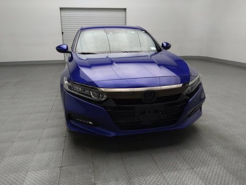 Used 2019 Honda Accord Sport image 14