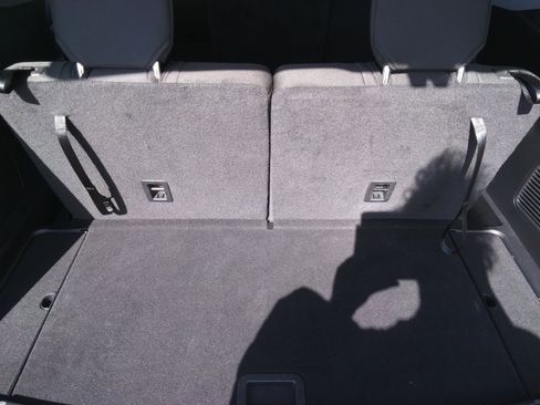 Used 2022 Ford Explorer XLT w/ Class IV Trailer Tow Package image 8