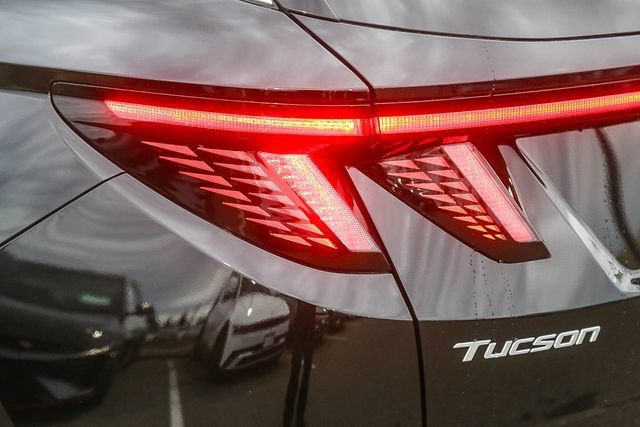New 2026 Hyundai Tucson Limited AWD/4WD image 10