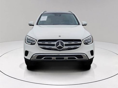 Certified 2022 Mercedes-Benz GLC 300 image 2