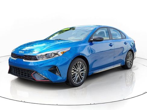 Certified 2023 Kia Forte GT-Line FWD image 2