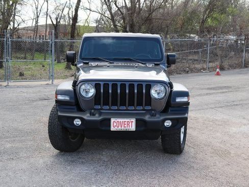 Used 2023 Jeep Wrangler Sport S image 8