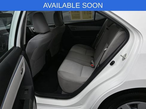 Used 2015 Toyota Corolla LE FWD image 25
