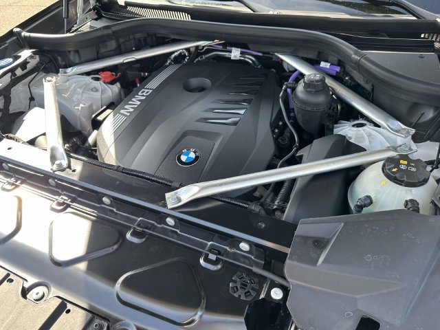 Used 2026 BMW X5 xDrive40i w/ Premium Package AWD/4WD image 15