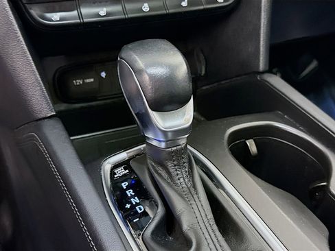 Used 2020 Hyundai Santa Fe Limited image 10