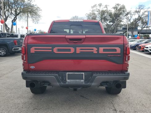 Used 2019 Ford F150 Raptor w/ Equipment Group 802A Luxury image 8