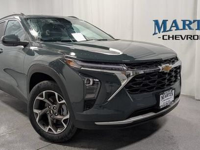 New 2026 Chevrolet Trax LT w/ Sunroof Package