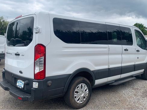 Used 2015 Ford Transit 350 XLT image 5