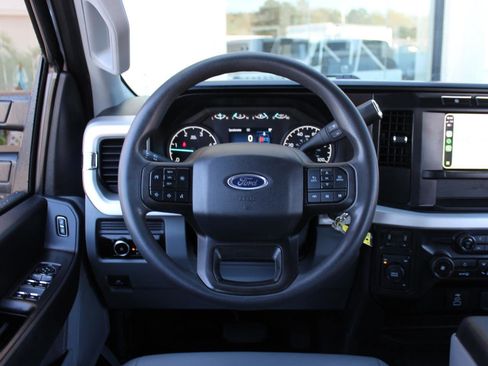 Used 2024 Ford F350 XL w/ XL Chrome Package image 23