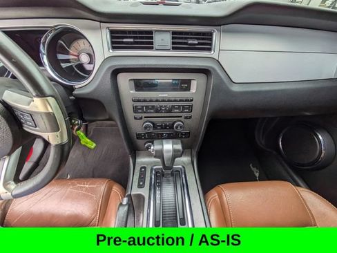 Used 2011 Ford Mustang Premium w/ 202A Rapid Spec Order Code RWD image 17