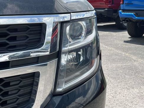 Used 2019 Chevrolet Suburban LT AWD/4WD image 9