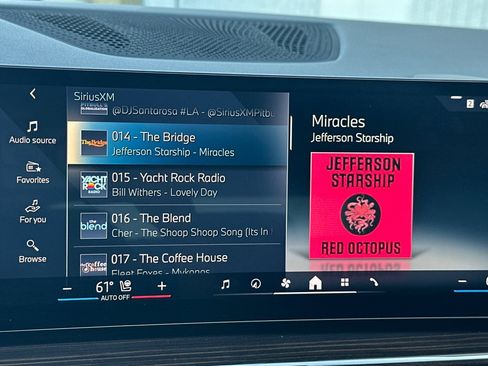 Used 2026 BMW X5 xDrive50e w/ M Sport Package image 24