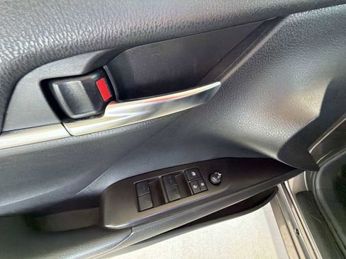 Used 2023 Toyota Camry LE FWD image 13