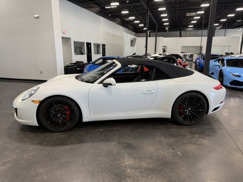 Used 2018 Porsche 911 Carrera S RWD image 5