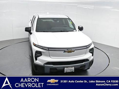 New 2026 Chevrolet Silverado EV LT image 49