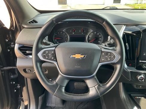 Used 2023 Chevrolet Traverse LT w/ LPO, Floor Liner Package AWD/4WD image 9