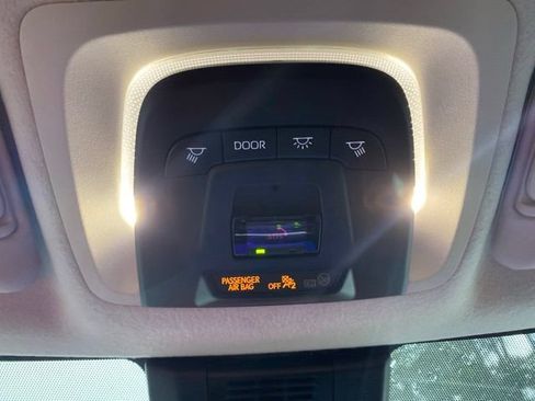 Used 2025 Toyota Corolla LE FWD image 18