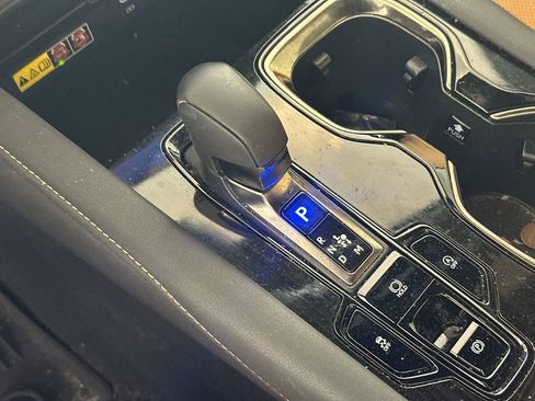 Used 2025 Lexus RX 350 FWD w/ Accessory Package image 6