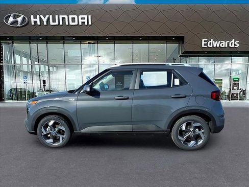 New 2026 Hyundai Venue SEL image 3