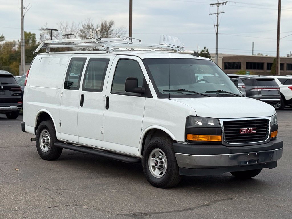Used 2019 GMC Savana 2500 w/ Driver Convenience Package RWD image 58