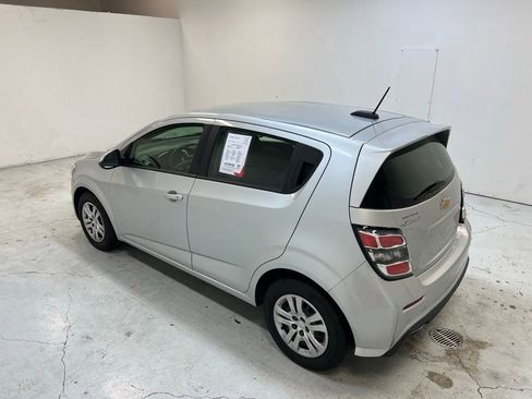 Used 2020 Chevrolet Sonic LT image 4
