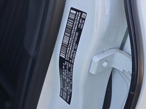 Used 2024 Maserati Grecale GT image 20