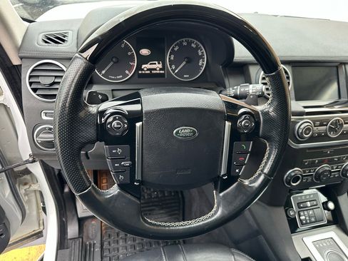 Used 2016 Land Rover LR4 HSE image 46